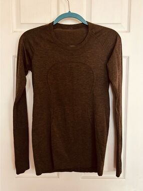 Lululemon Swiftly Long Sleeve Olive Green Size 8